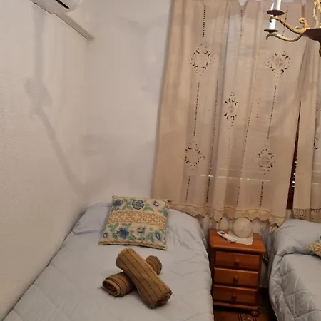 Апартаменты Piso Playa Торевьиа